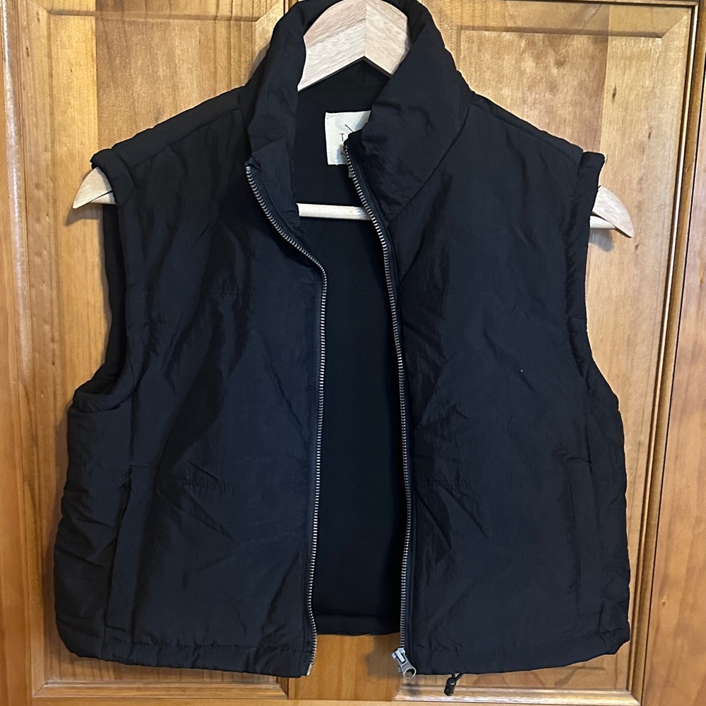 Thread & Supply Cropped Black Vest